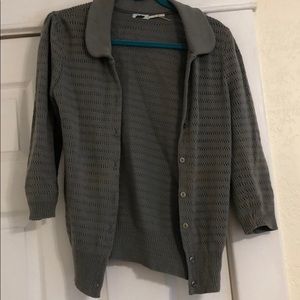 FINAL CHANCE Gray collared cardigan